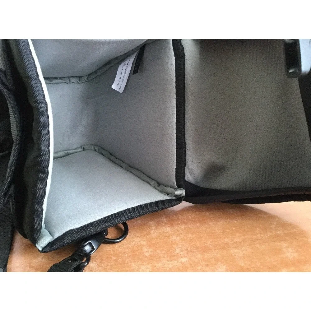 Lowepro Camera Bag Rezo TLZ 20 Shoulder Crossbody Black Adjustable Strap‎